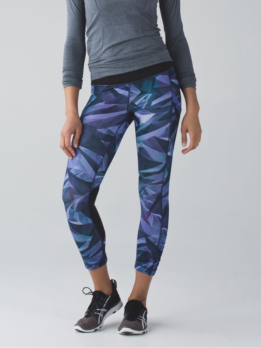 Lulu Lemon Women's Geometric Print Crop Leggings - Purple/Blue